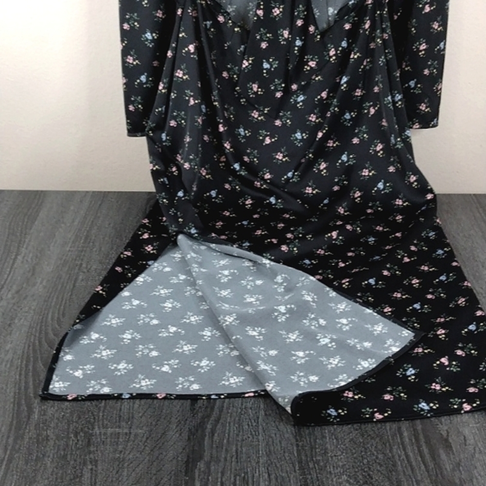 Wayf Tie Front Cutout Dress Black Blue Rose Small Print Floral. Large. Satiny - Picture 4 of 16